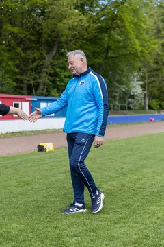 Bild 105 - wBJ Pinneberg Hamburger Meister Siegerehrung